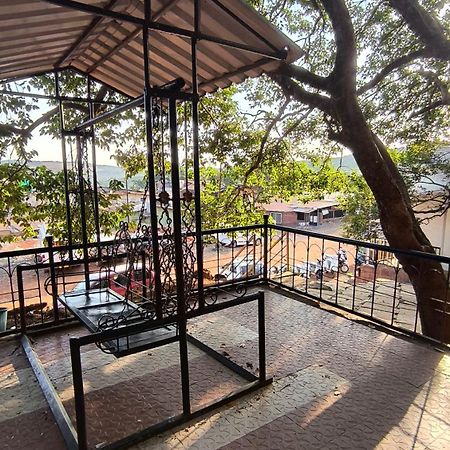 Hilltop Cottage Mahābaleshwar Dış mekan fotoğraf